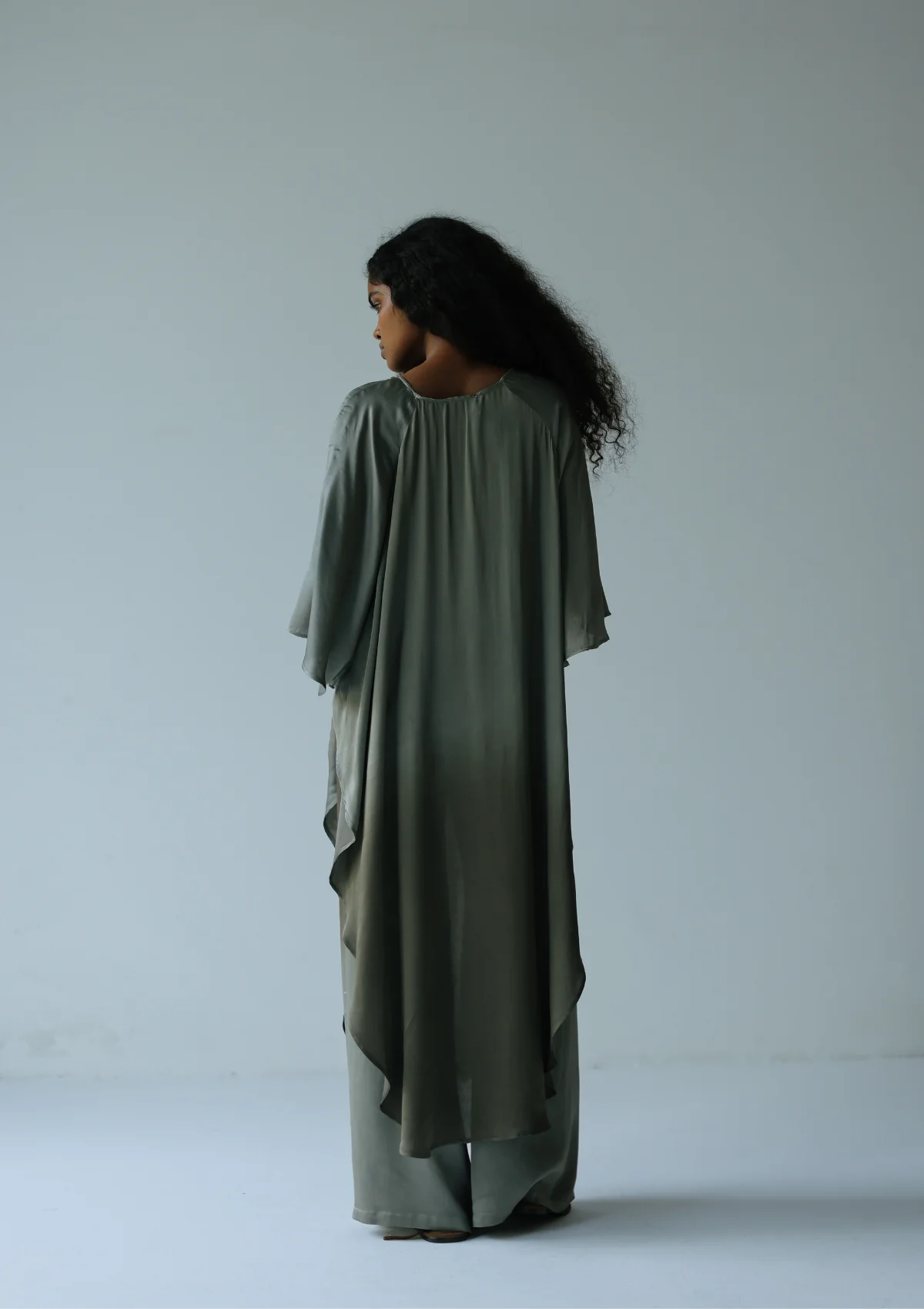 KARLA CAPE - Image 11