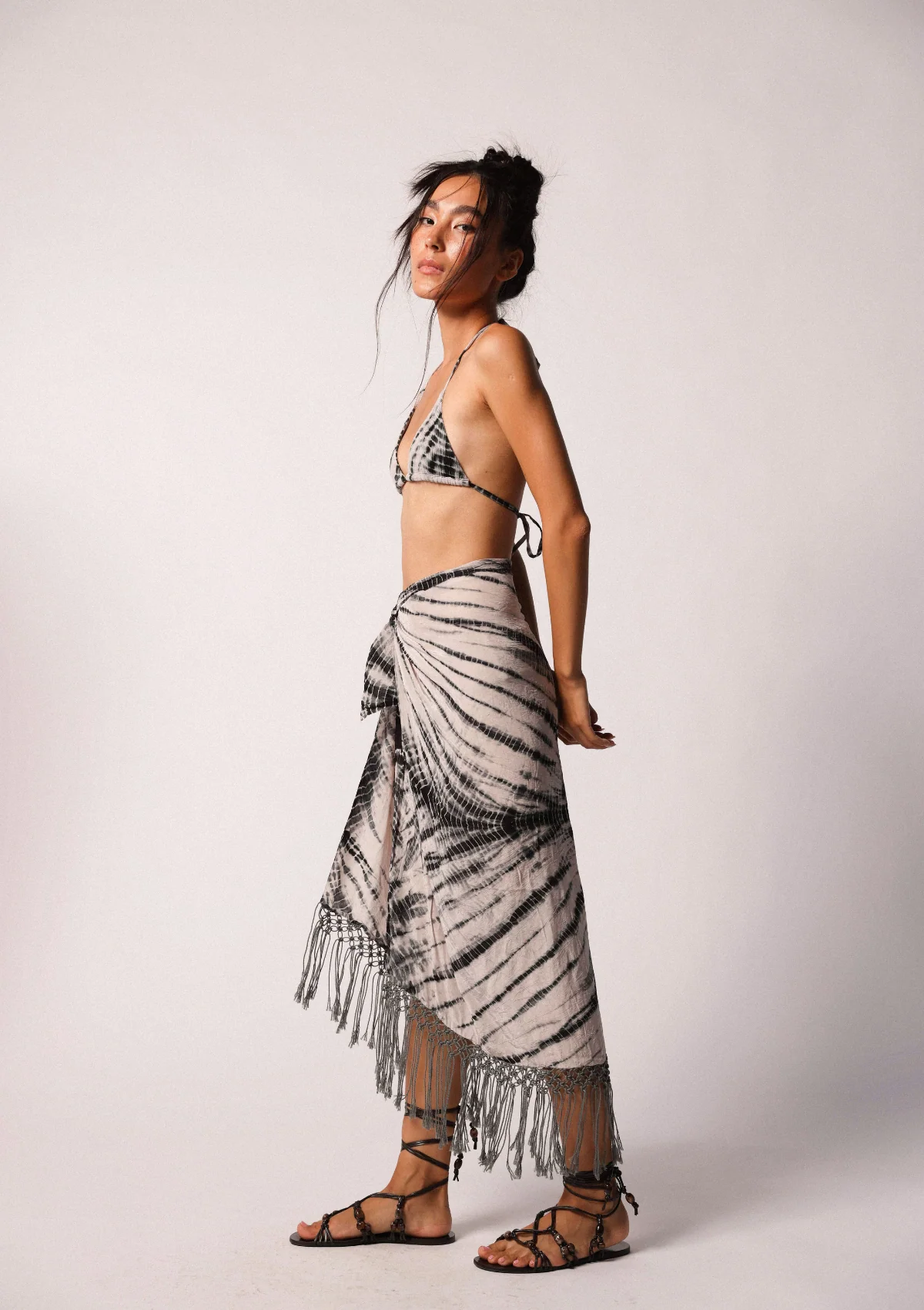 MAYA SARONG - ZEBRA SHIBORI TIE DYE OYSTER PEARL - Image 2
