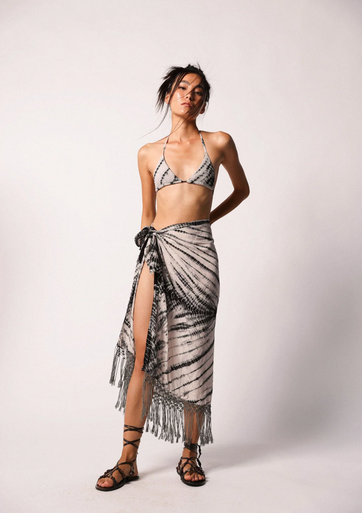 MAYA SARONG - ZEBRA SHIBORI TIE DYE OYSTER PEARL - Image 3