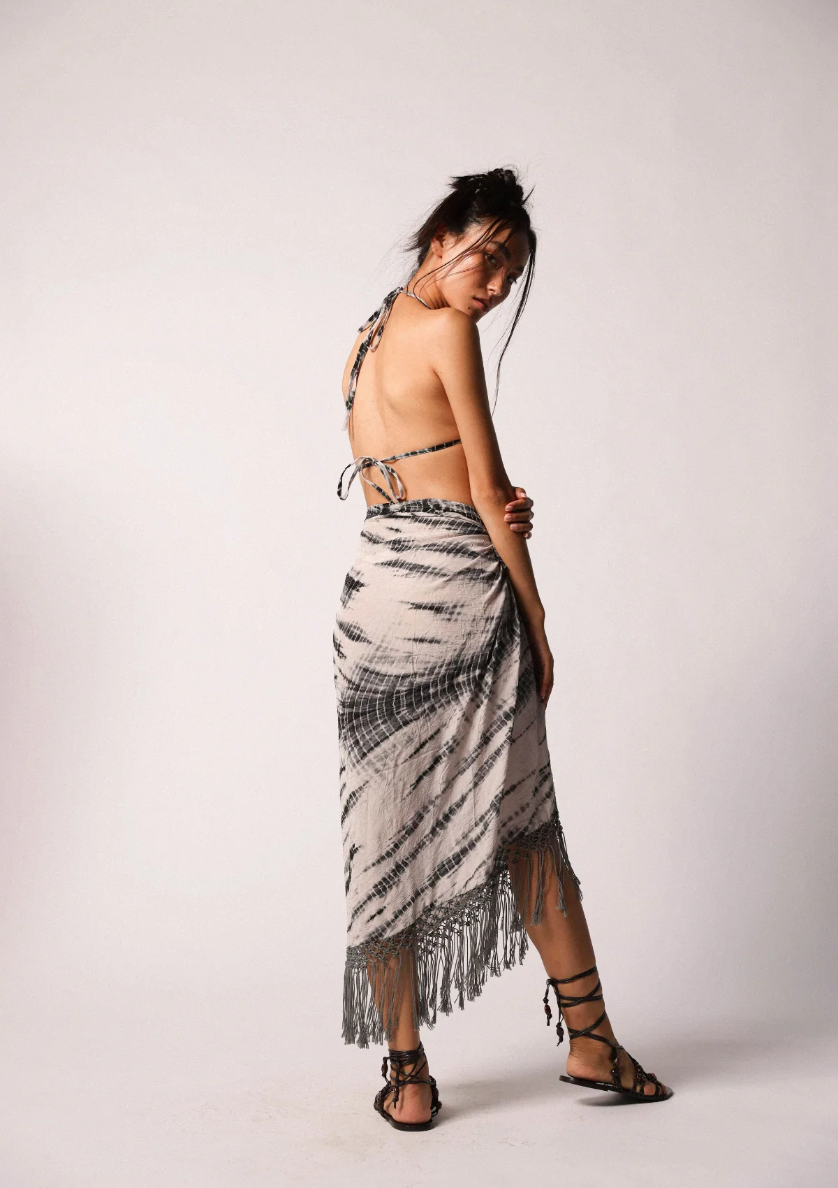 MAYA SARONG - ZEBRA SHIBORI TIE DYE OYSTER PEARL - Image 5