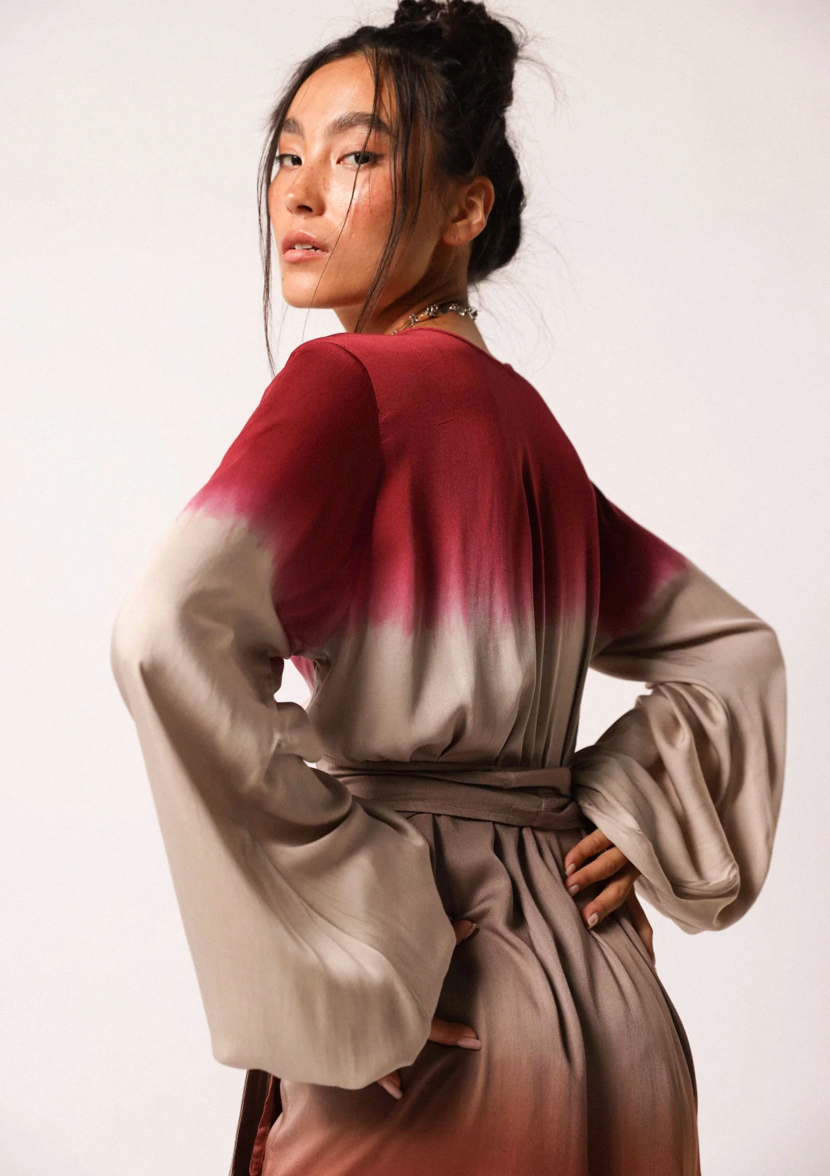 SELINA MINI WRAP DRESS - RHUBARB / CHATEAU GRAY OMBRE - Image 5